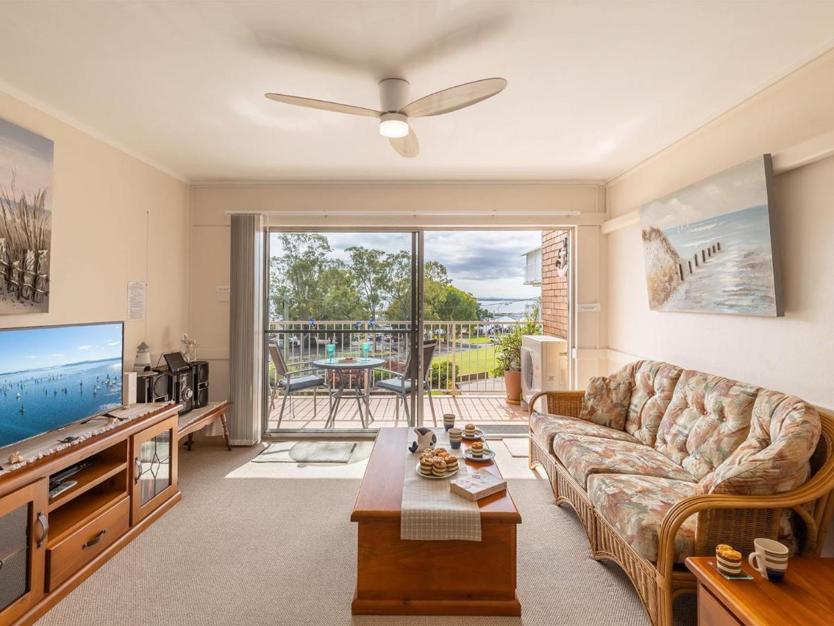 Teramby Court, 10,104 Magnus Street - Unit In Nelson Bay Cbd, With Water Views, Air Con And Wi-Fi Appartement Buitenkant foto