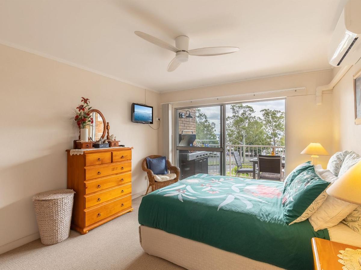 Teramby Court, 10,104 Magnus Street - Unit In Nelson Bay Cbd, With Water Views, Air Con And Wi-Fi Appartement Buitenkant foto